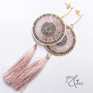 Maxiaretes tejidos rosados con gris