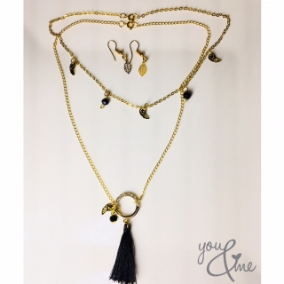 Set de hojas con borla negra